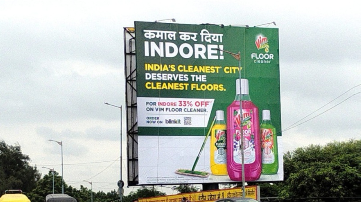 Vim celebrates “Swachh Survekshan” cities with special cleaner campaign.