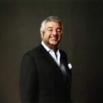 Oriflame names Robert Bensoussan as its new chairman.